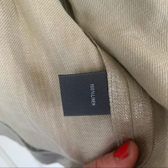 Kenneth Cole Reaction Metallic Gold Shrug Cover - Picture 10 of 10